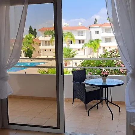 Nissi 3 Pool View Apartment Ayia Napa
