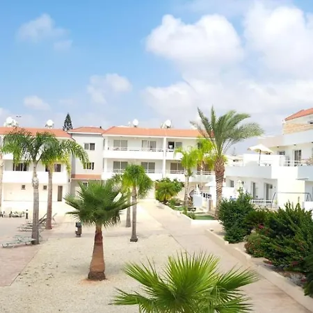 Διαμέρισμα Nissi 3 Pool View